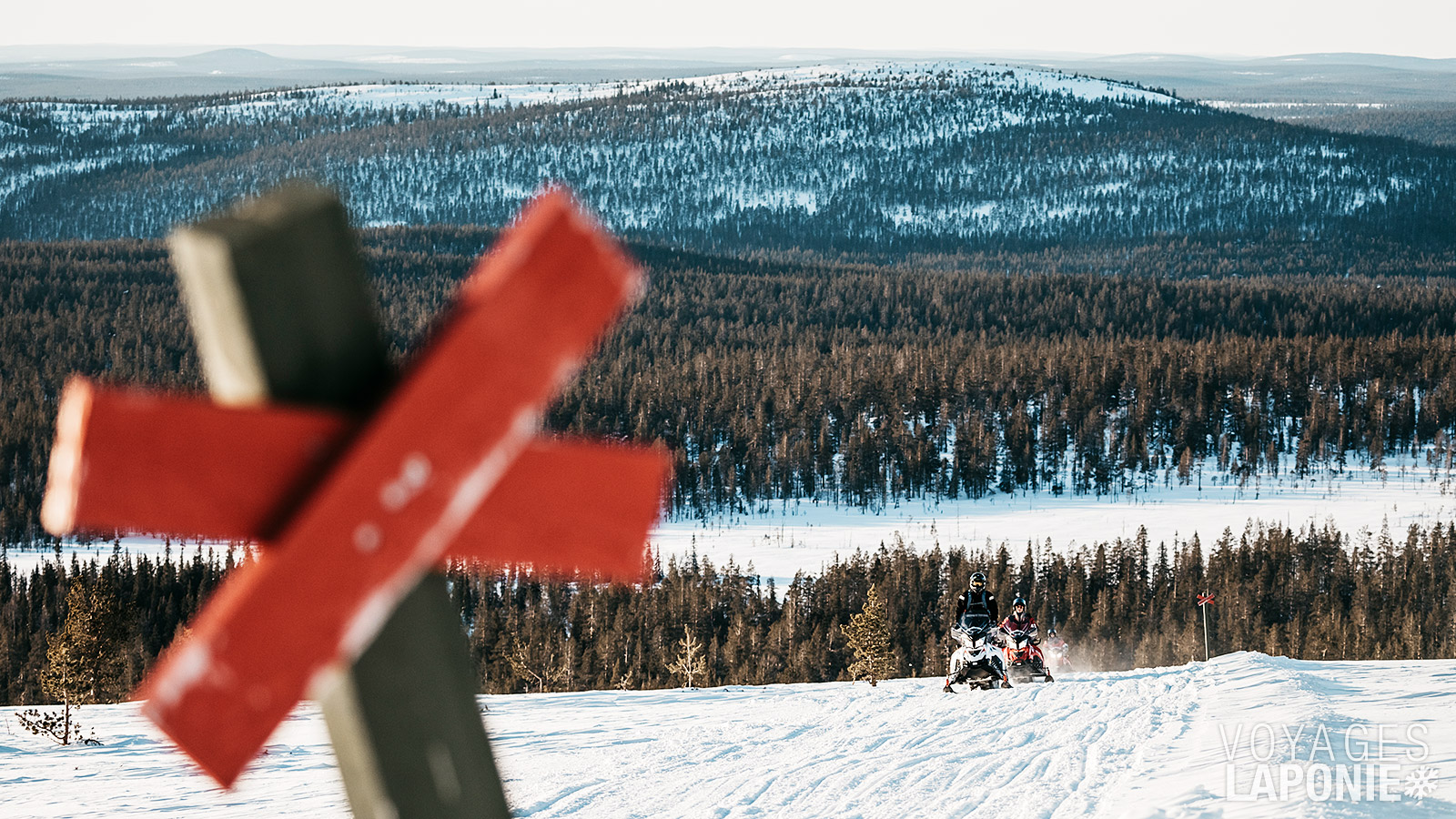 Pour conduire une motoneige, vous devez avoir au moins 18 ans et posséder un permis de conduire valide