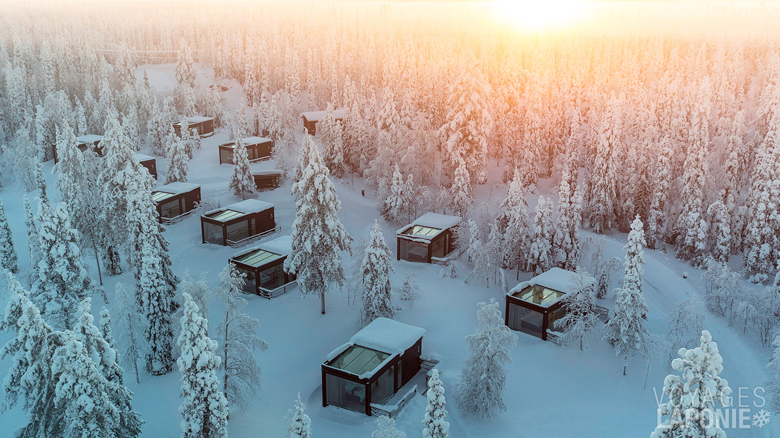 Le Ruka Glass Village est composé de 10 villas indépendantes