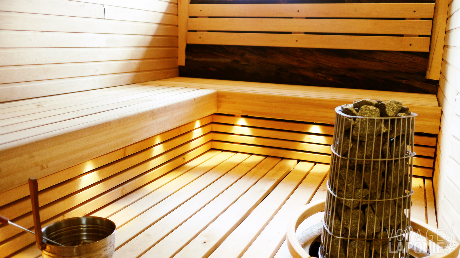 Dans une Superior Sauna Room, vous pouvez profiter de votre sauna privé