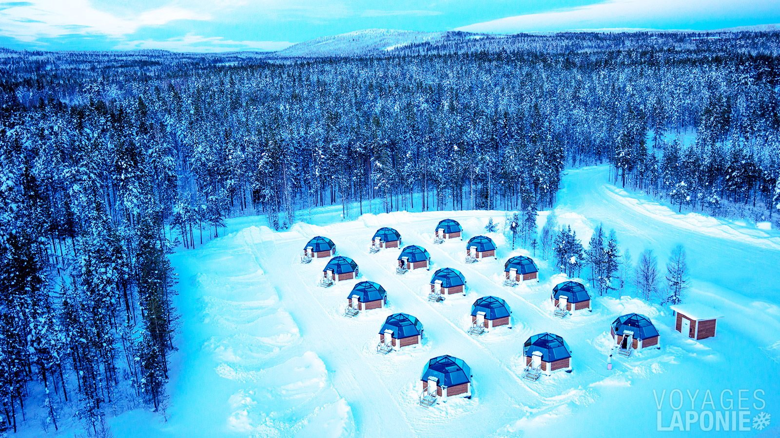 Optez pour une nuitée dans un igloo de verre de l’Arctic Snowhotel - Optionnelle