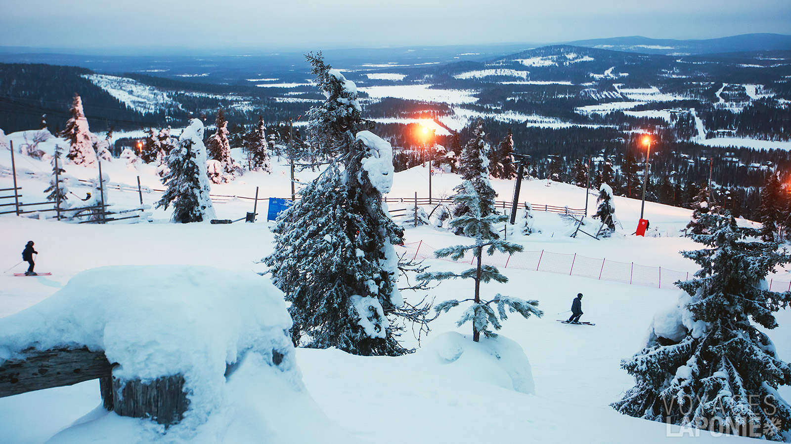 Le centre de Levi et les pistes de ski sont à proximité immédiate