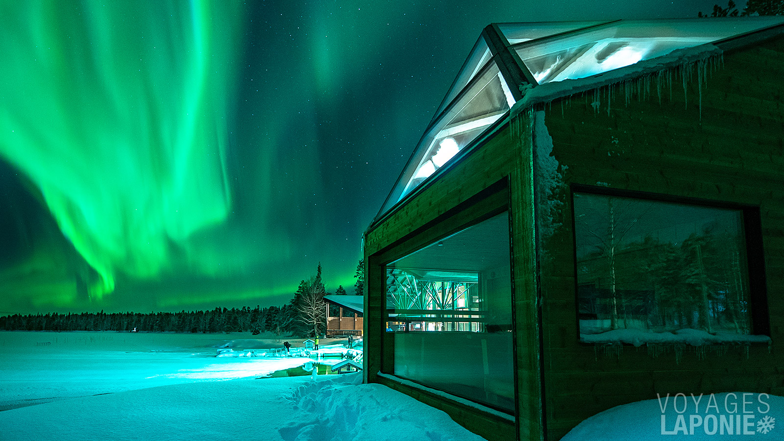 Passez une nuit inoubliable dans le bien-être et le luxe d’une Arctic Firefox Lodge - Optionnel