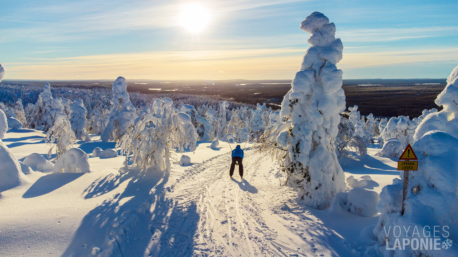 Il est possible de louer sur place des équipements pour le ski alpin ou le ski de fond