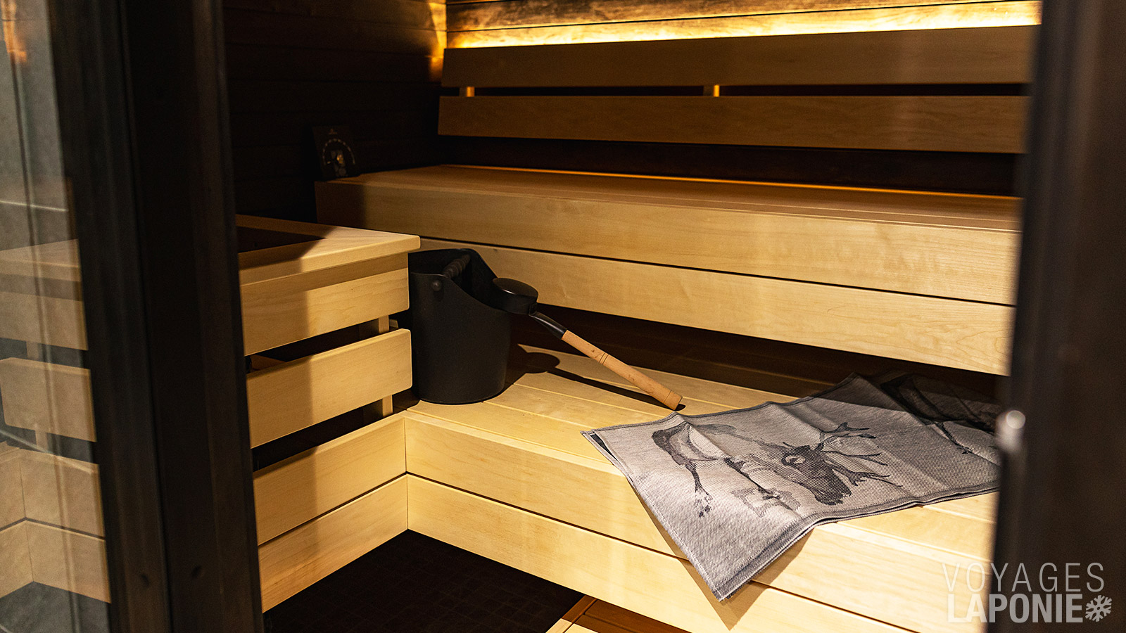 Les suites Panorama et Aurora disposent également d’un sauna privé pour un moment de détente absolu