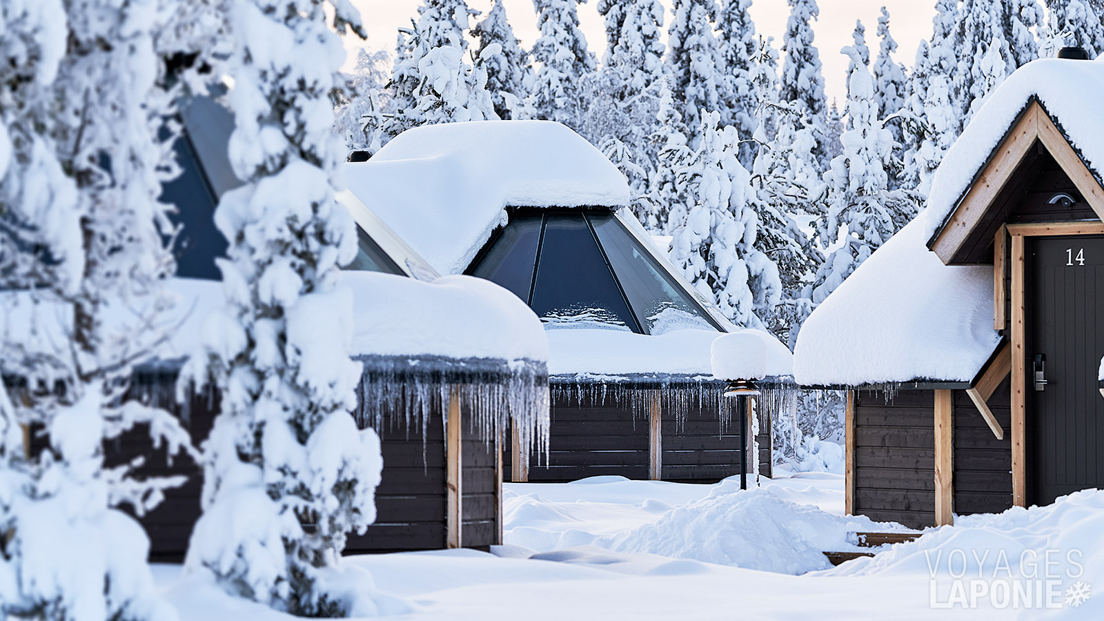 Découvrez la beauté envoûtante de la Laponie lors d’un séjour inoubliable au Northern Lights Village Levi