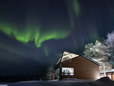 Passez une nuit inoubliable dans le bien-être et le luxe de l'unique Arctic Firefox Lodge